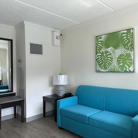Oasis Bay Suites, Tampa, Busch Gardens, Usf Buitenkant foto
