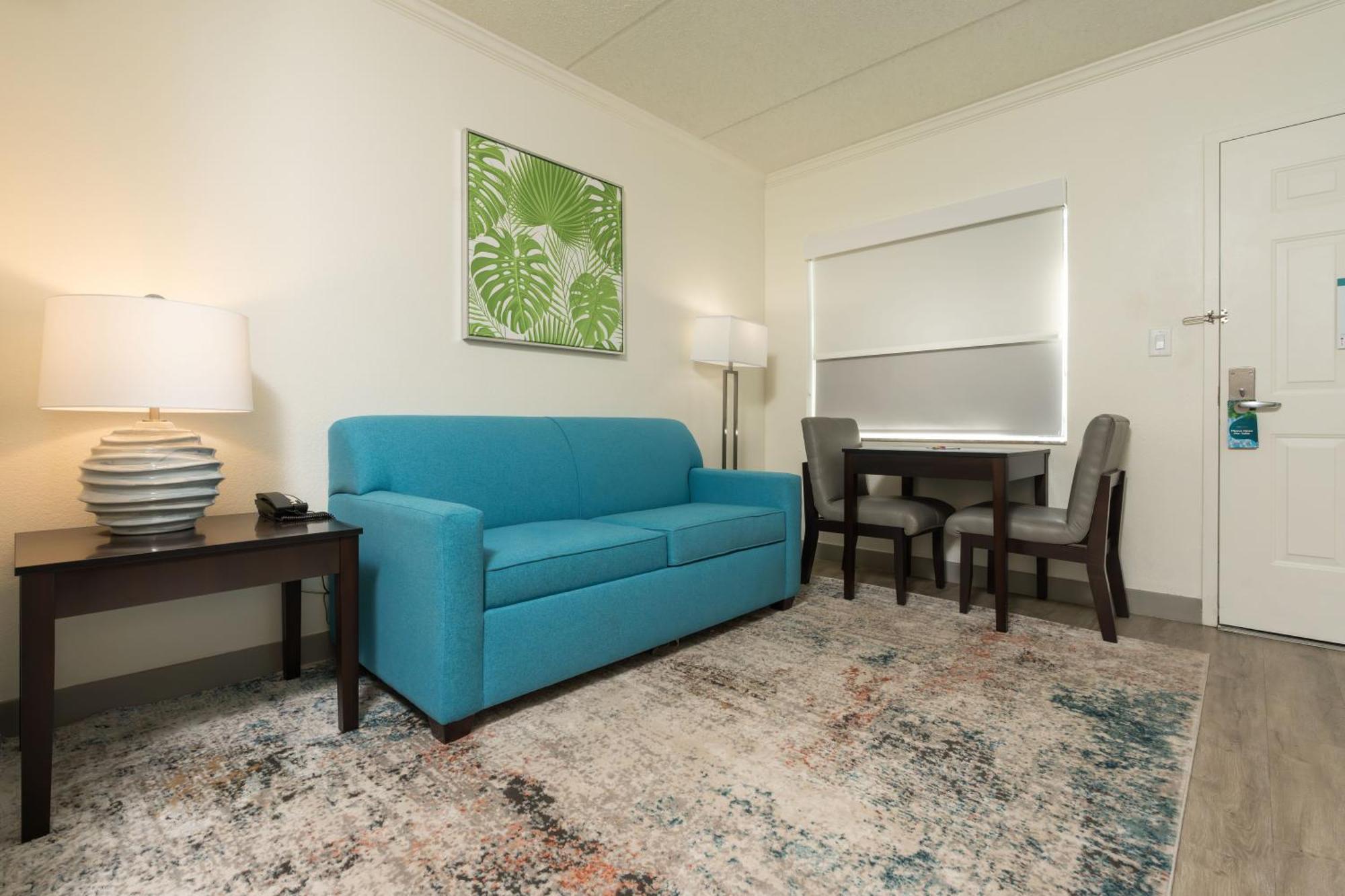 Oasis Bay Suites, Tampa, Busch Gardens, Usf Buitenkant foto