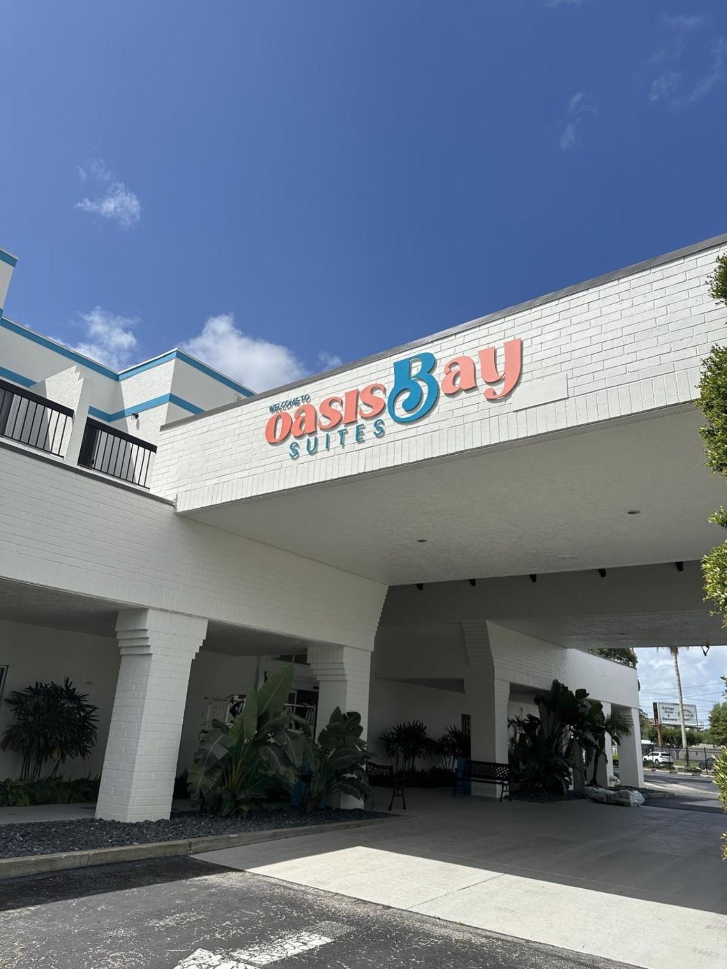 Oasis Bay Suites, Tampa, Busch Gardens, Usf Buitenkant foto